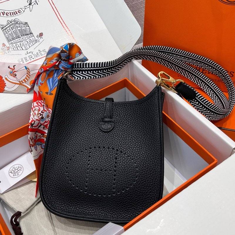 Evelyne 16 Germany Leather TC Noir GHW